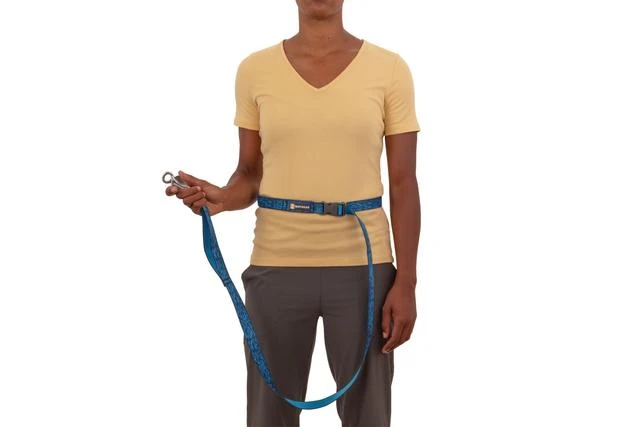 Ruffwear Flat Out Adjustable Dog Lead - Ocean Distortion 7 Ruffwear Flat Out Adjustable Dog Lead - Ocean Distortion - Image 7