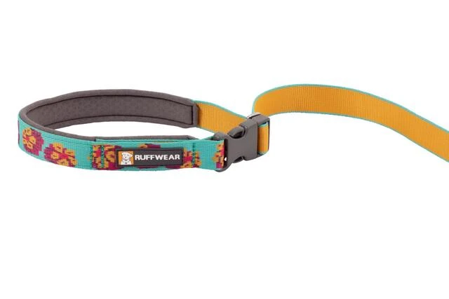 Ruffwear Flat Out Adjustable Dog Lead - Spring Burst 6 Ruffwear Flat Out Adjustable Dog Lead - Spring Burst - Image 6