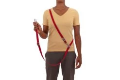 Ruffwear - Switchbak Dog Lead - Red Sumac -Ruffwear web 4025 switchbak leash cindercone red shoulder studio 640x b689d9ad 30e0 42fd a425 25e06c43c63e